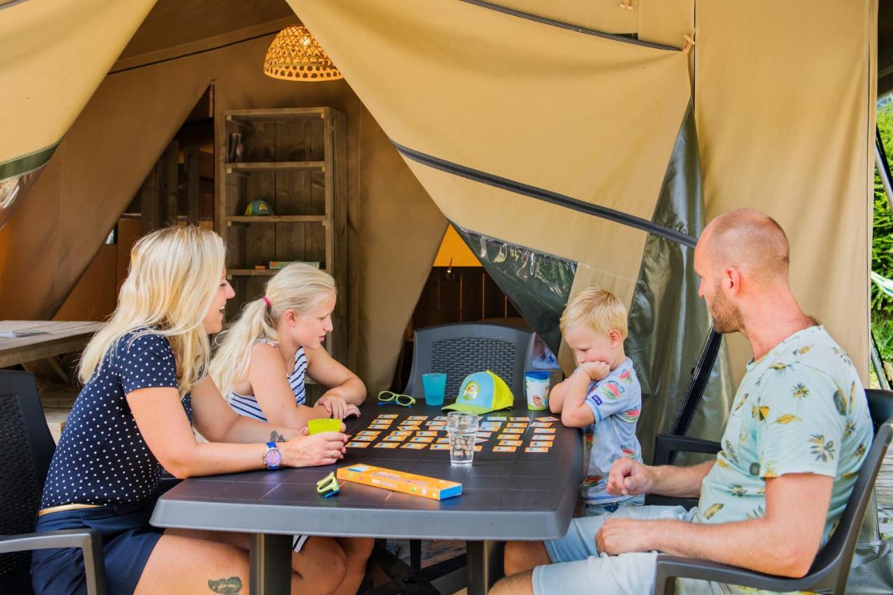Camping RCN Port l'Epine Trélévern Extérieur photo