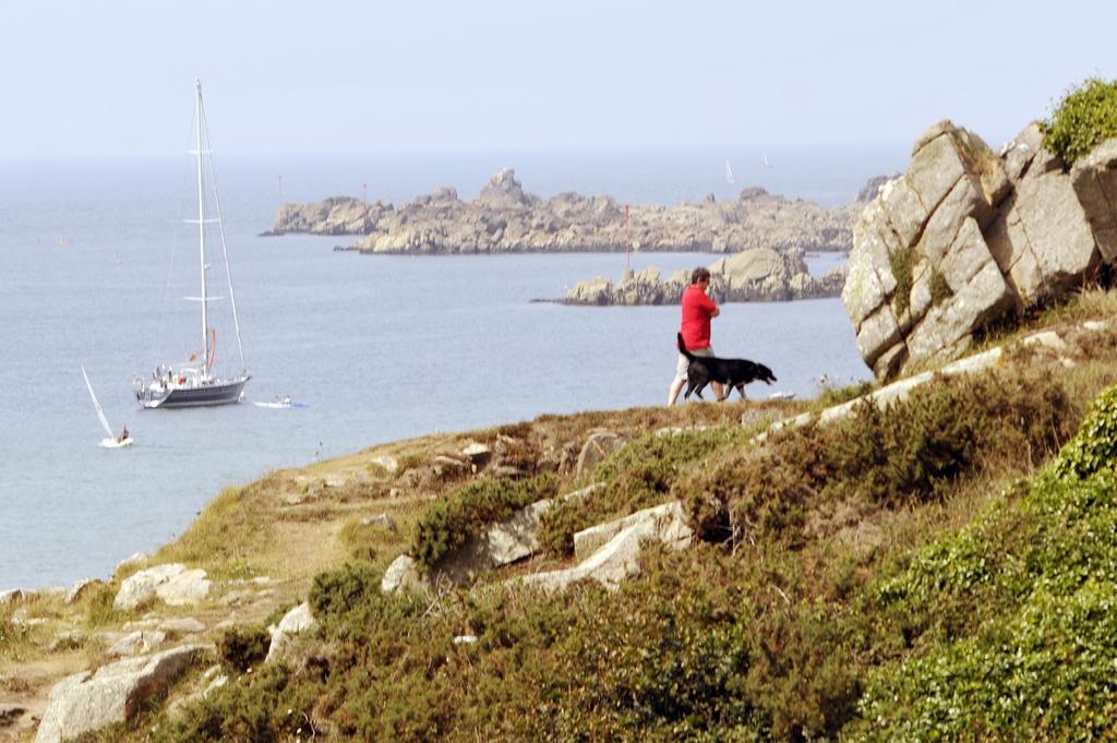 Camping RCN Port l'Epine Trélévern Extérieur photo