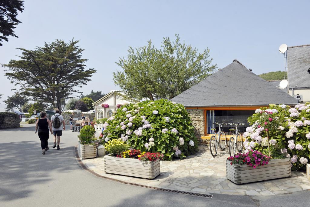 Camping RCN Port l'Epine Trélévern Extérieur photo